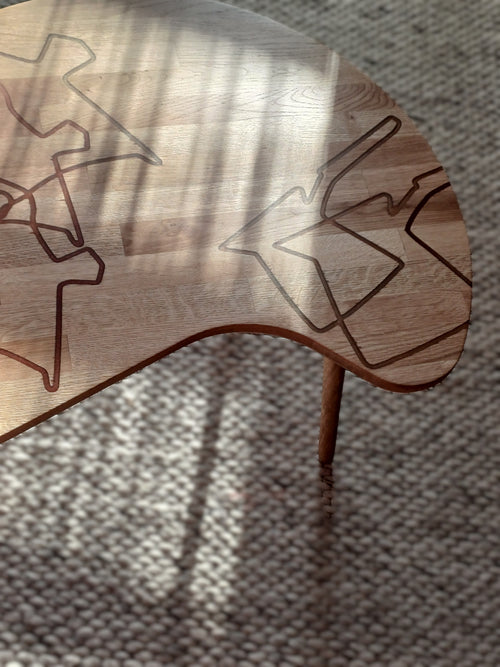 Handcrafted Oak Coffee Table – Freeform Table with Epoxy Coffee Pattern